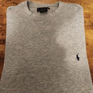 Ralph Lauren Men's Medium Waffle Knit gray long sleeve tshirt.